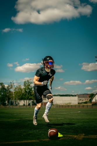 pexels-thomasronveaux-13140960-min